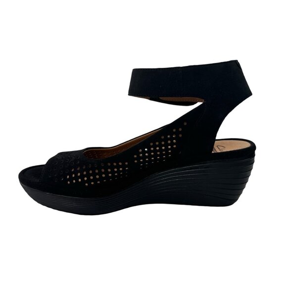 Clarks Collection Soft Cushion Black Suede Platform Wedge Ankle Strap  Size 7.5M - Picture 3 of 4